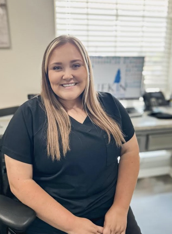 Camryn Nerren - Front Office Receptionist